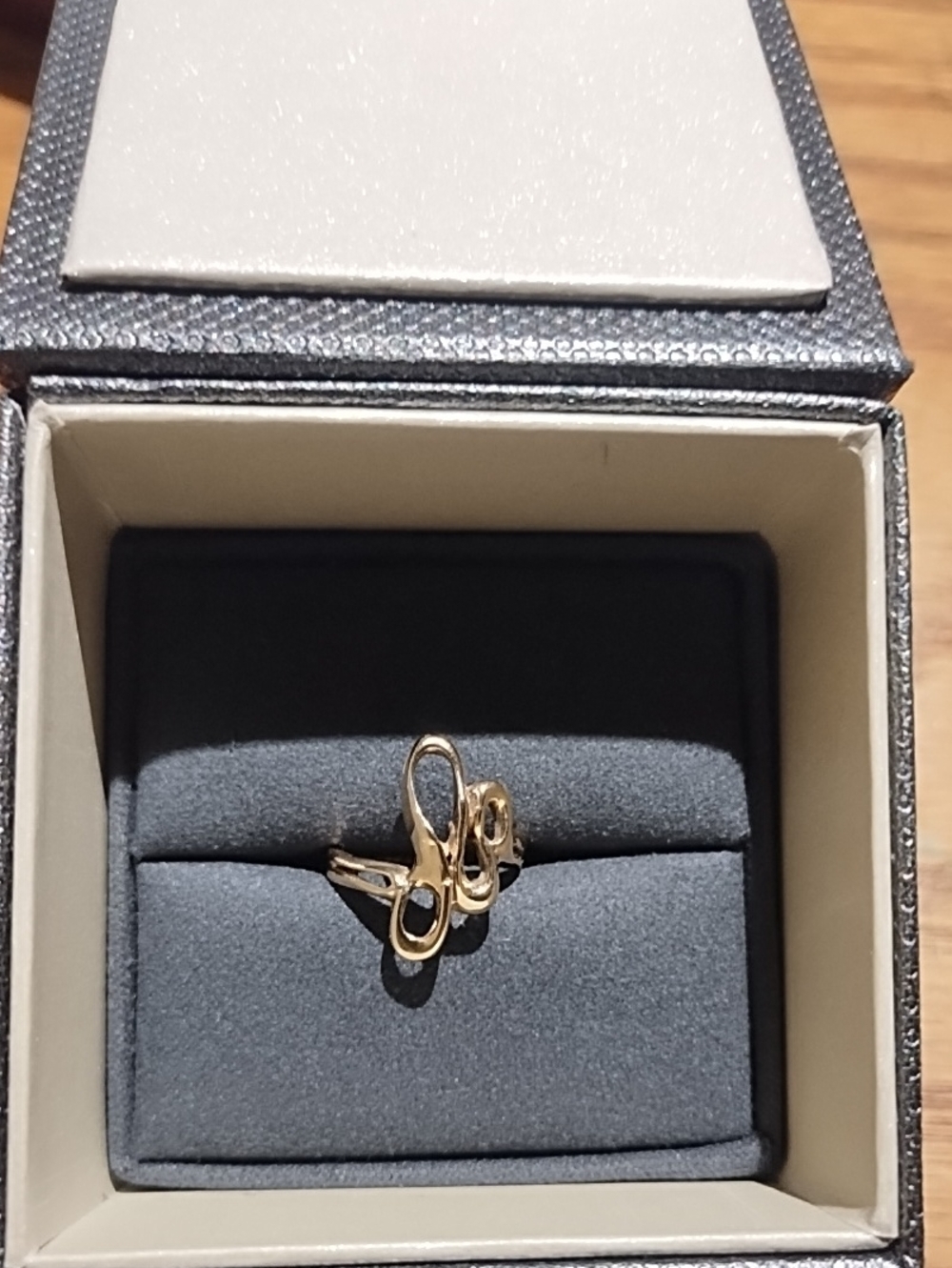 14kt gold ring